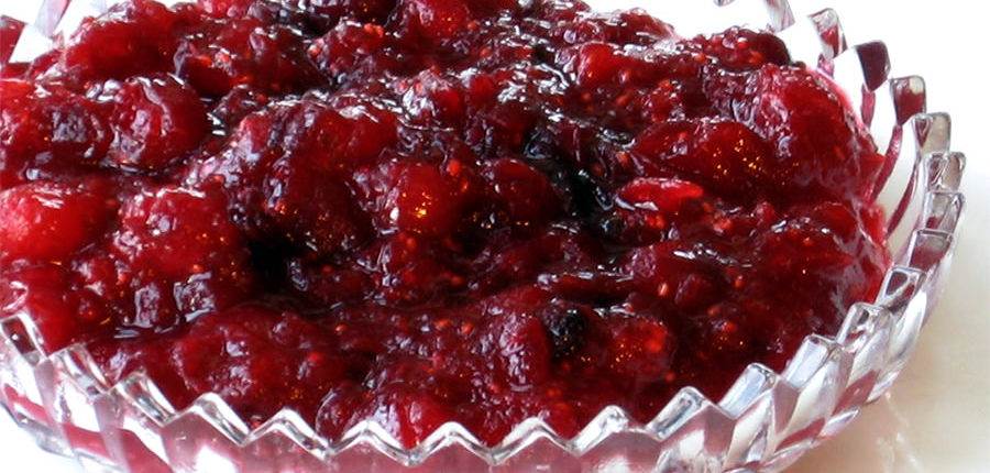 dish of cranberry sauce